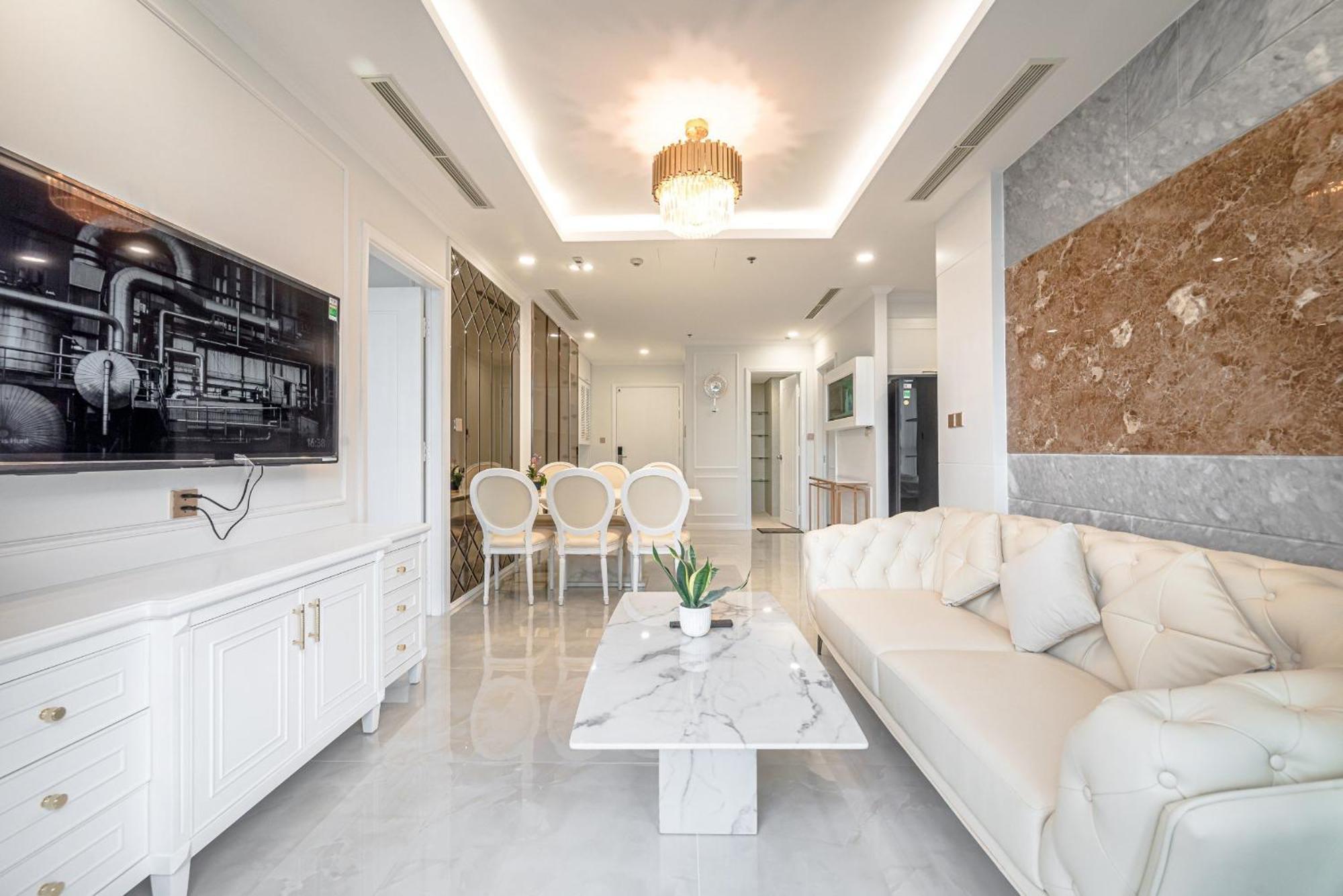 Landmark 81 Opulent Skyline Residences * TP. Hồ Chí Minh